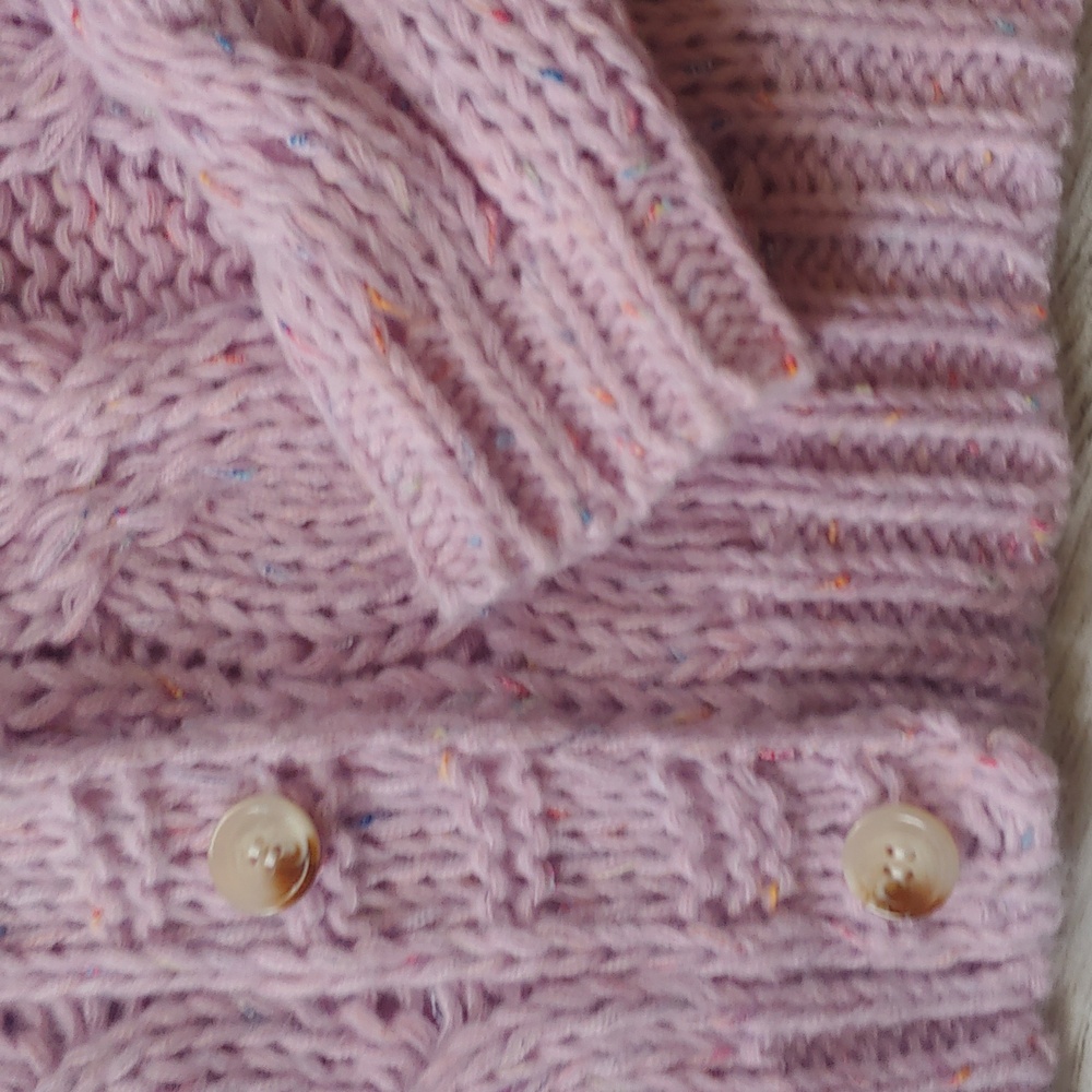 En Creme Chunky Cableknit Cardigan M/L - Picture 3 of 8